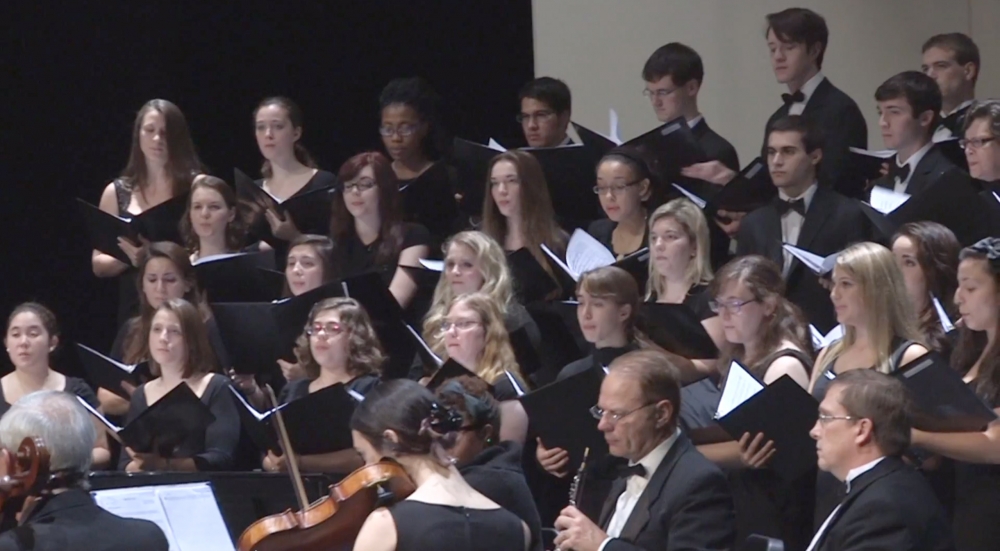 The Washington College Chorus performing earlier this year. 